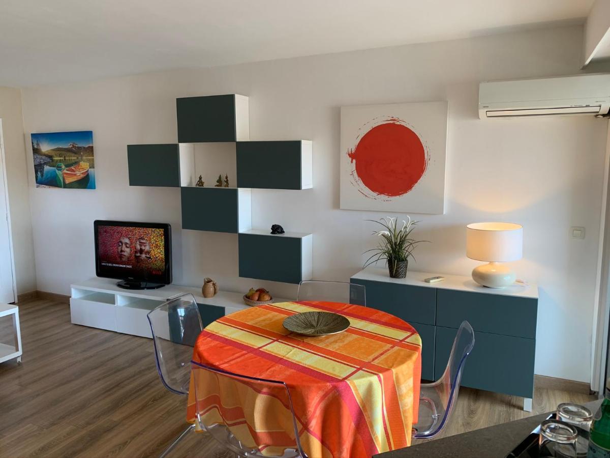 Les Pins Maritimes Apartment Frejus Bagian luar foto