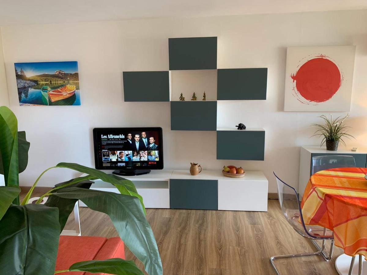 Les Pins Maritimes Apartment Frejus Bagian luar foto