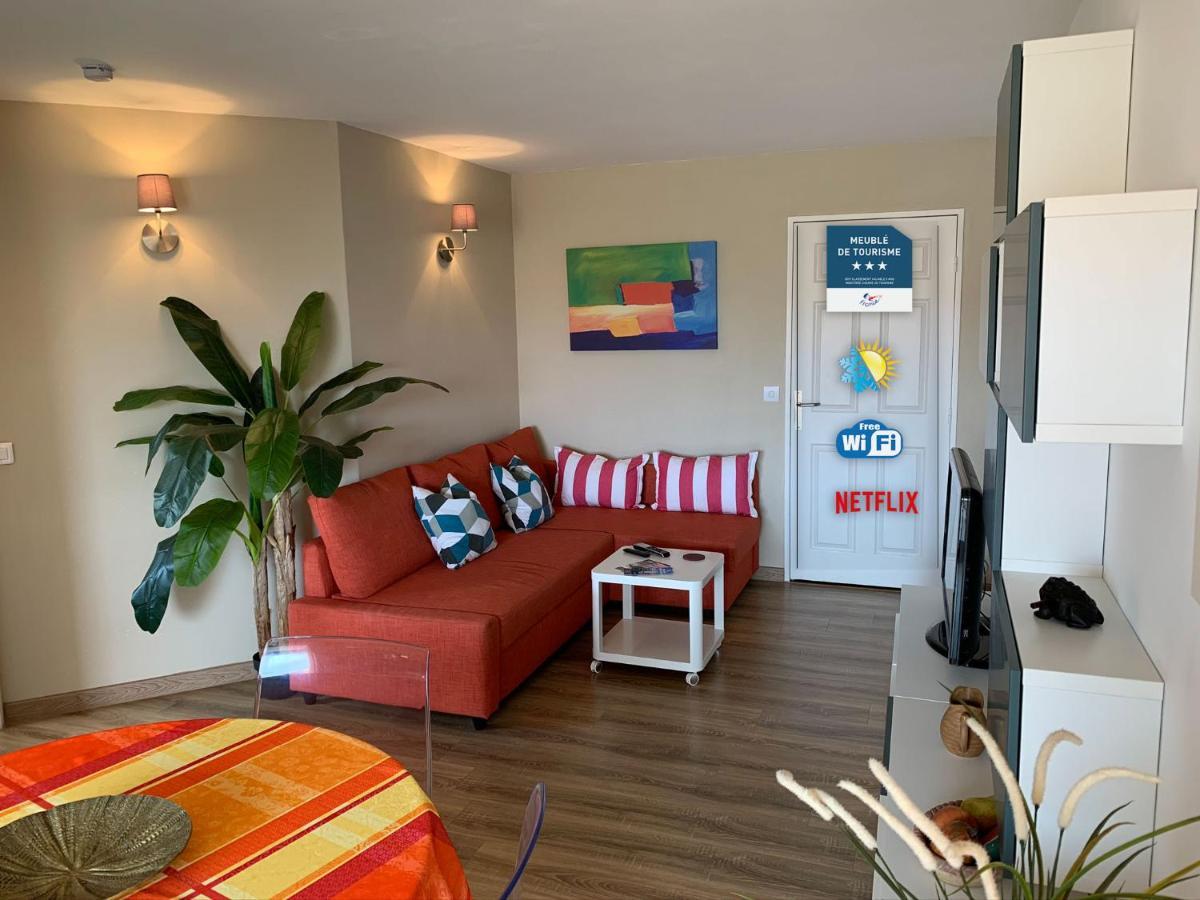 Les Pins Maritimes Apartment Frejus Bagian luar foto