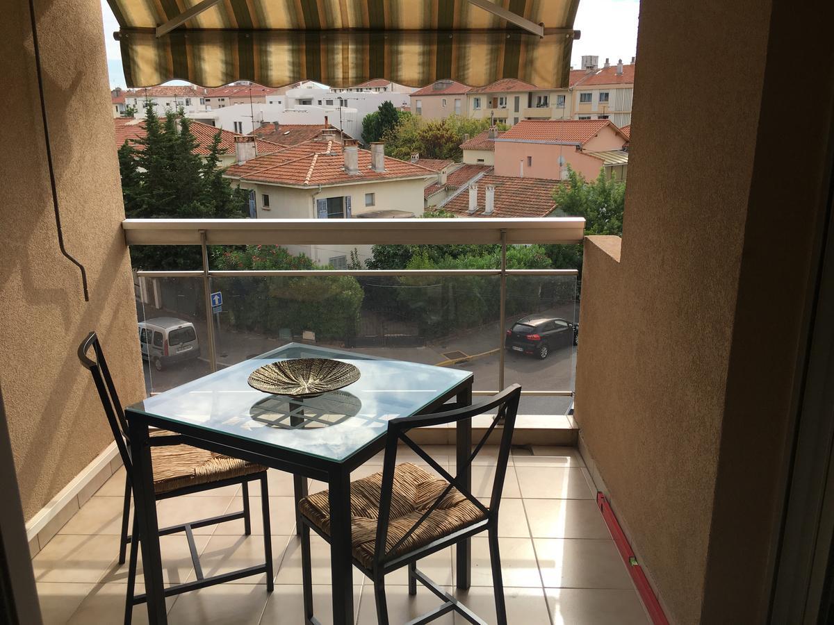Les Pins Maritimes Apartment Frejus Bagian luar foto