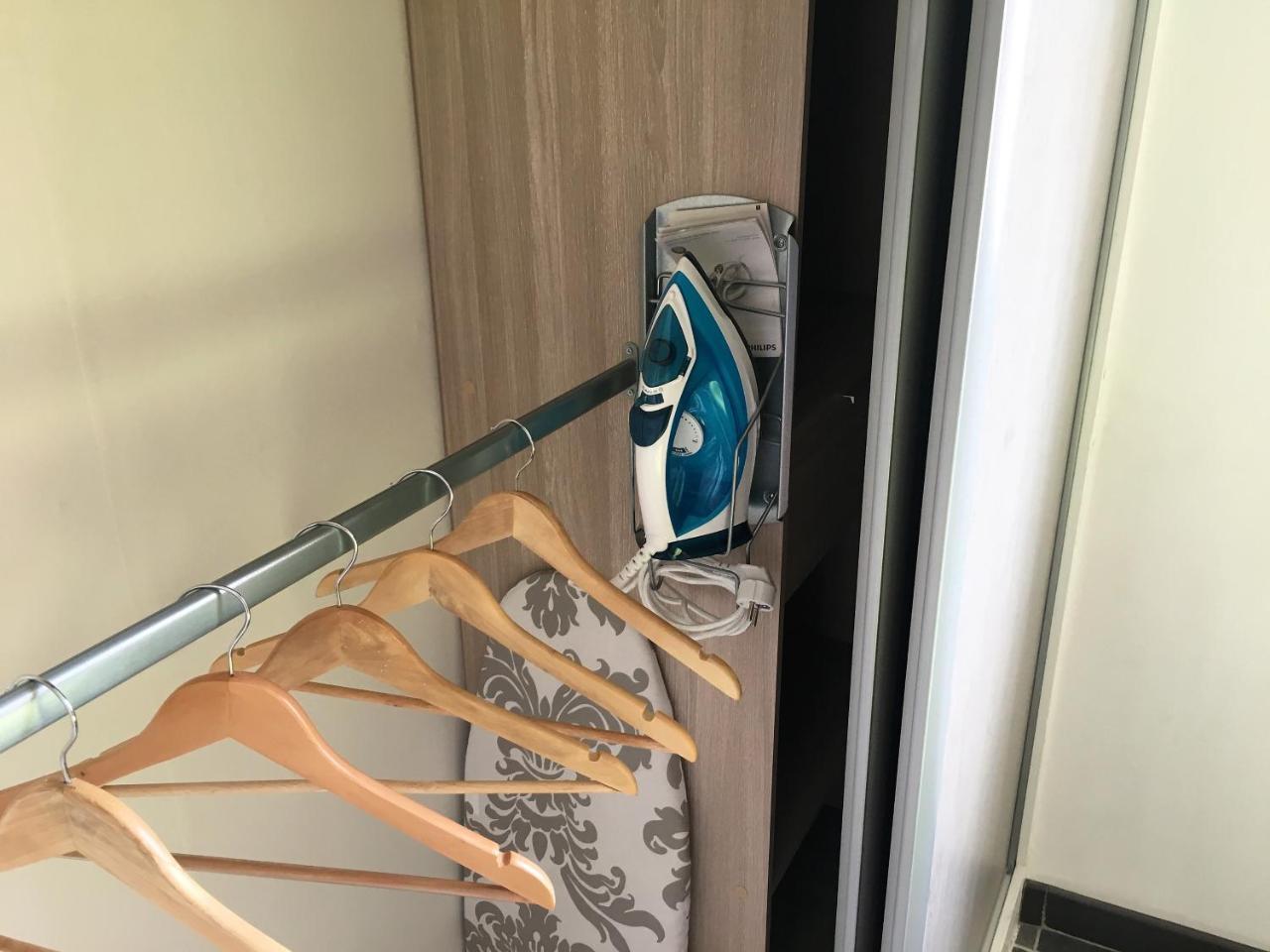 Les Pins Maritimes Apartment Frejus Bagian luar foto